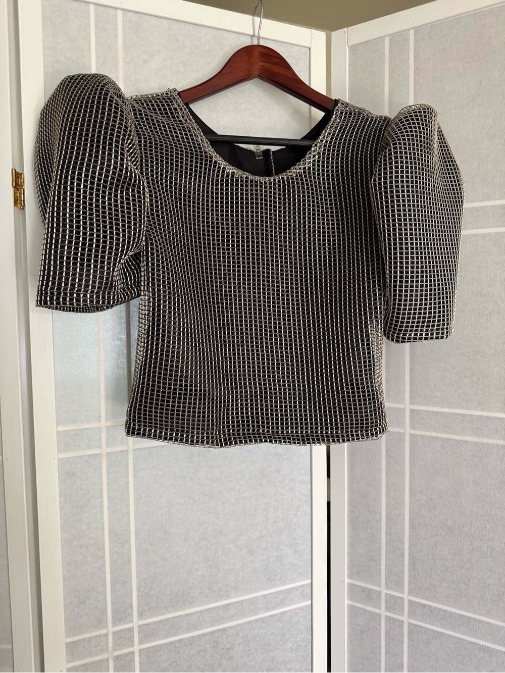 Modern Filipiniana Black & White Puff Sleeve Grid Top